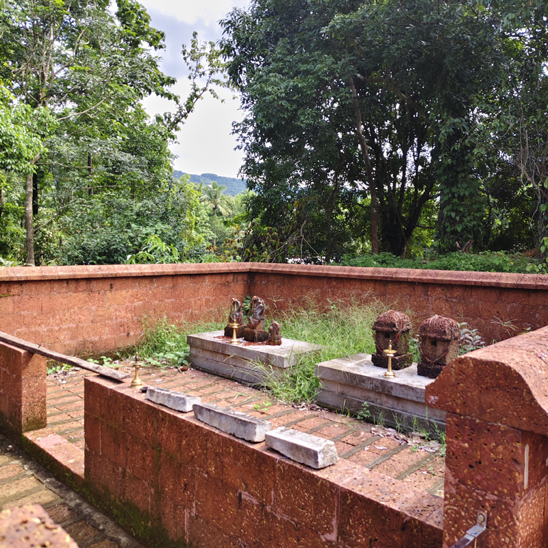 pazhassi-statue