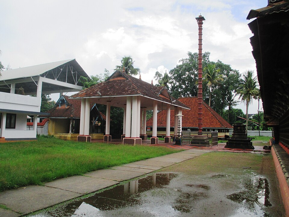 മൂഴിക്കുളം ലക്ഷ്മണ പെരുമാൾ ക്ഷേത്രം